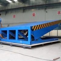 台州起重机-固定式液压登车桥